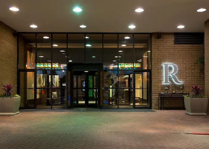 Hotel Renaissance Chicago North Shore Northbrook