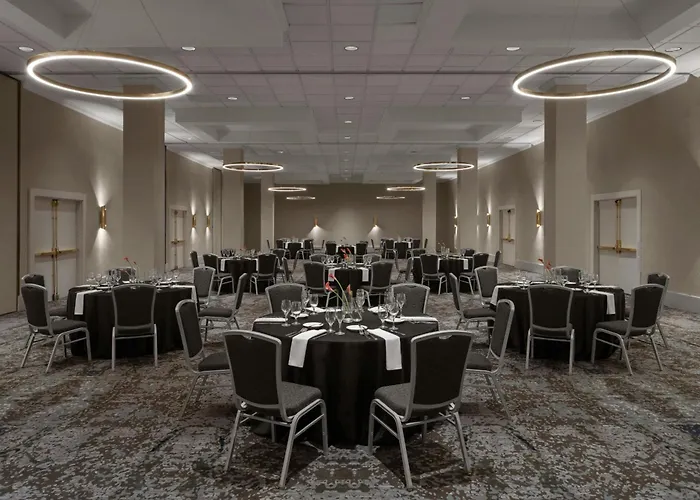 Hotel Renaissance Chicago North Shore Northbrook