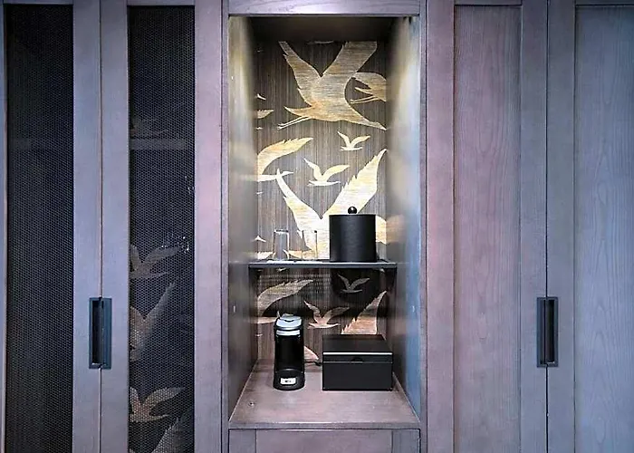 Hotel Renaissance Chicago North Shore