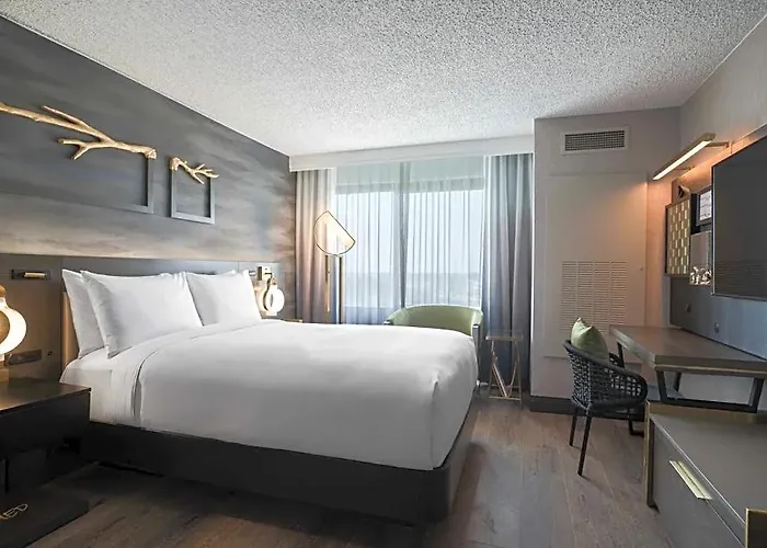 Renaissance Chicago North Shore 4* Northbrook